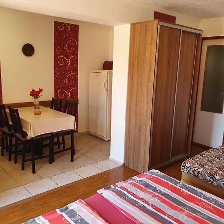 Privat U Jozefa Foeldesa Apartment Veľký Meder Екстериор снимка