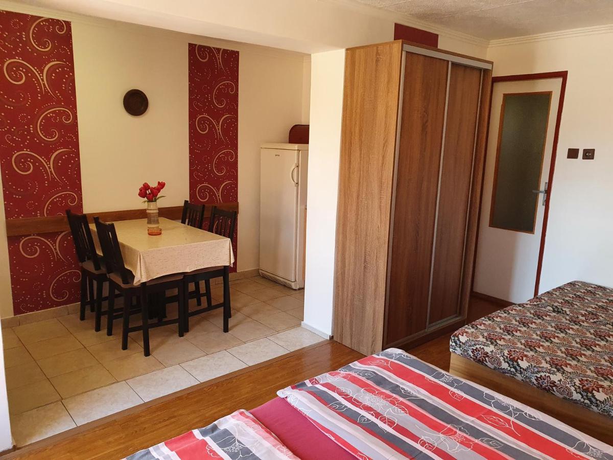 Privat U Jozefa Foeldesa Apartment Veľký Meder Екстериор снимка