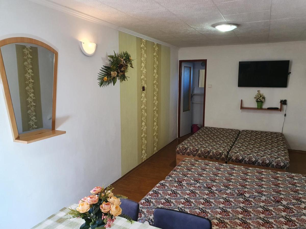 Privat U Jozefa Foeldesa Apartment Veľký Meder Екстериор снимка