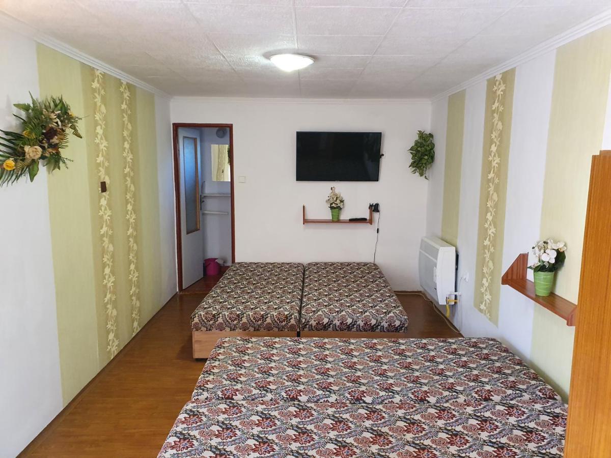 Privat U Jozefa Foeldesa Apartment Veľký Meder Екстериор снимка