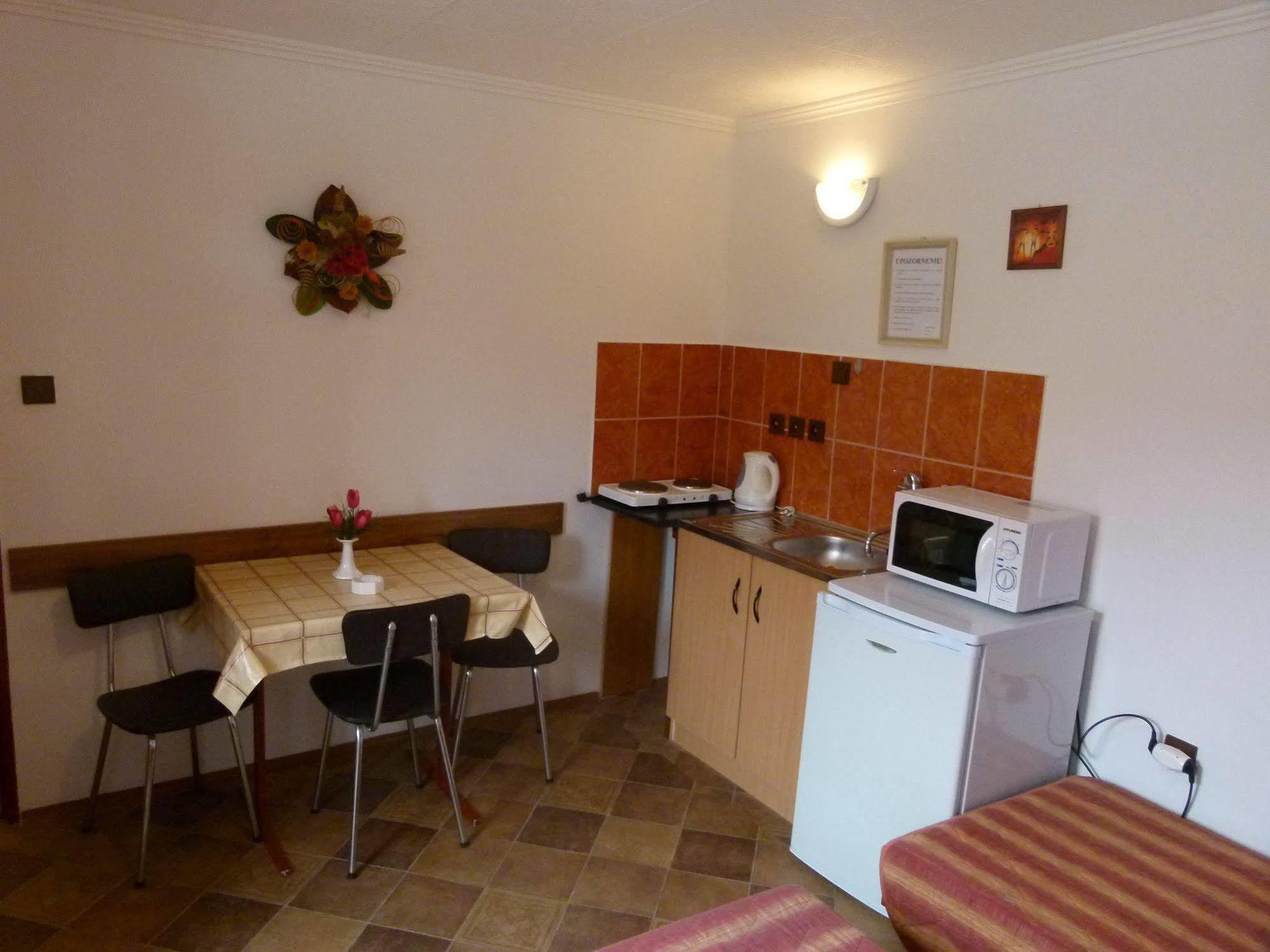 Privat U Jozefa Foeldesa Apartment Veľký Meder Екстериор снимка